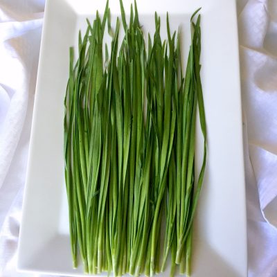 Ingredient Showcase: Nira (Garlic Chives)